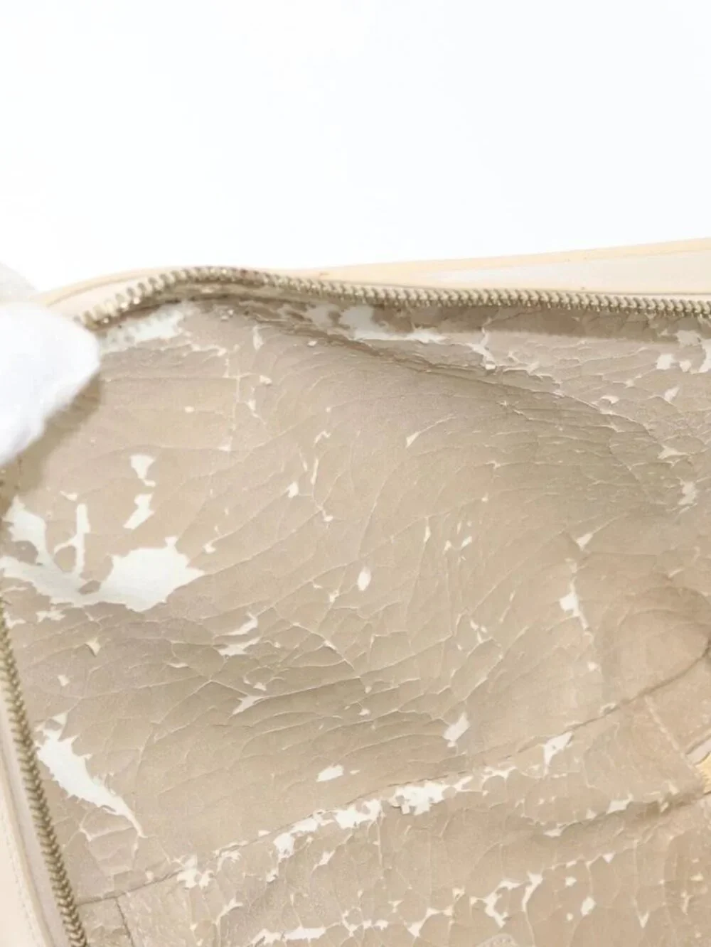 GUCCI Bamboo Vanity Hand Bag Patent leather Beige Gold 032 1705 0150 Auth YKZ739